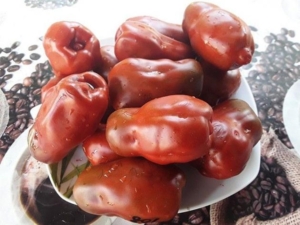 Томат Глубокий космос