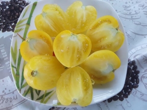 Томат Гном Лимонный Лед (Лимонное Мороженое)