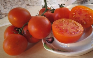 Томат Ликер красный