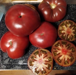 Томат Шоколадная глыба