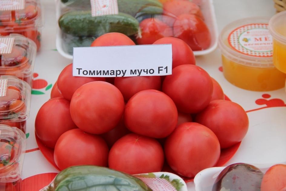 Томат Томимару Мучо 3